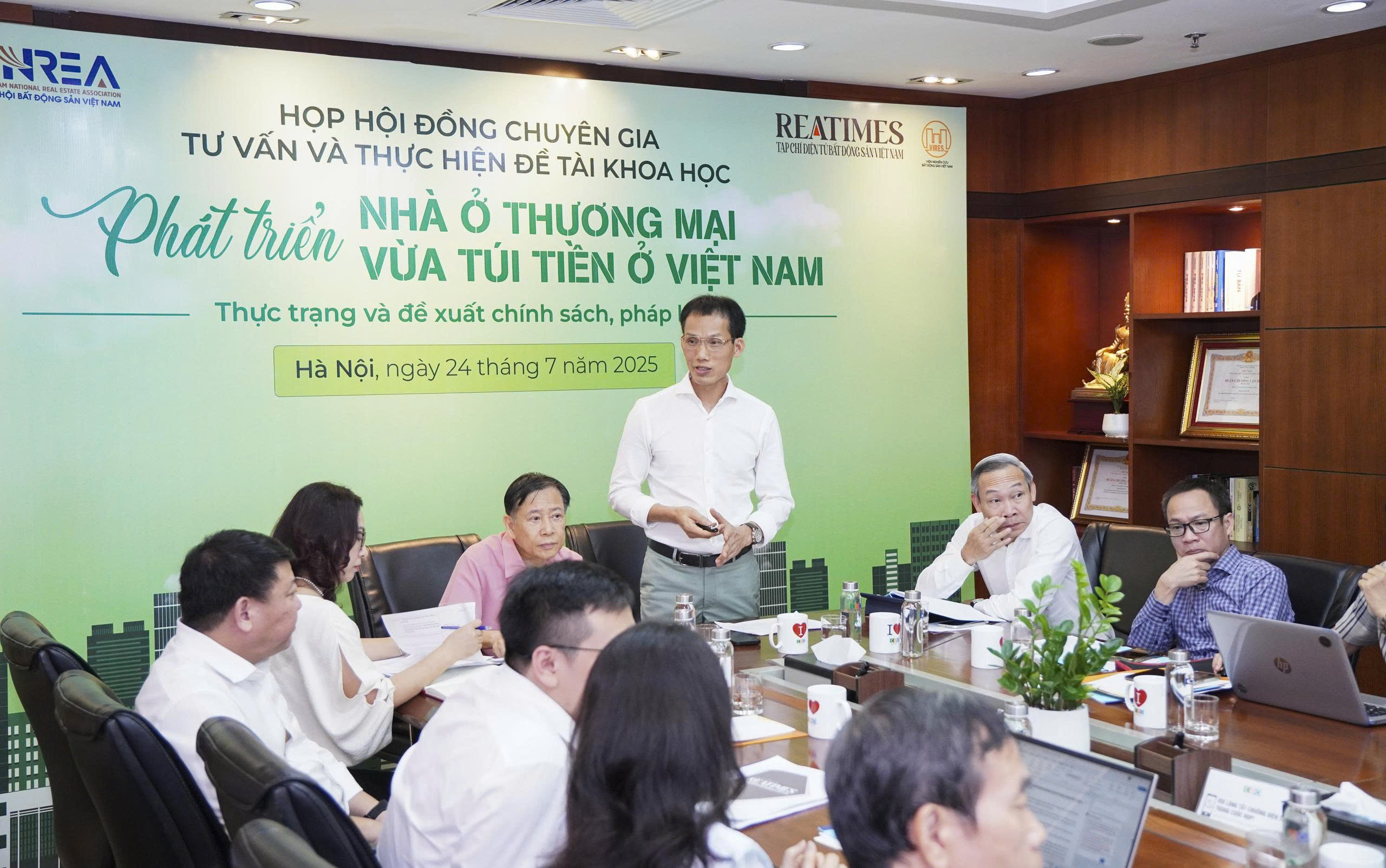 Nhà ở thương mại vừa túi tiền: Thách thức toàn cầu và bài học kinh nghiệm cho Việt Nam - Tập đoàn CEO
